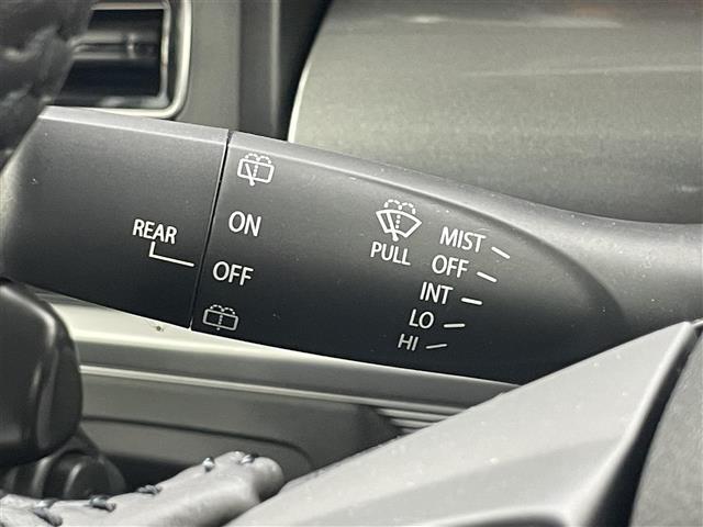 【運転席操作部】快適なドライブを楽しむための機能が装備されています！運転席から触れるので、使いやすいです！除菌プランいれていただくと、さらに清潔で安心していただけます！