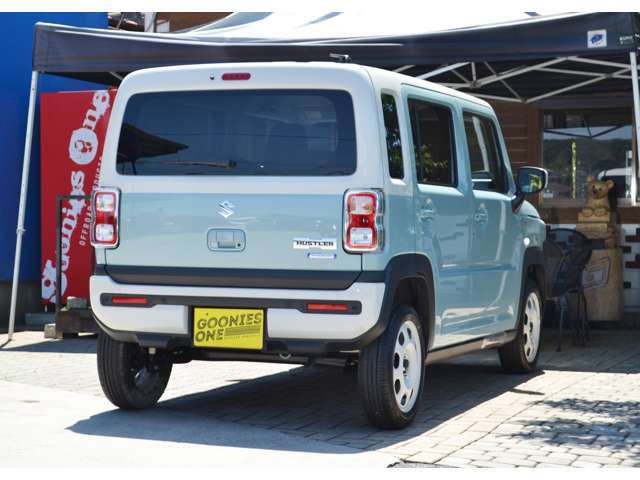 車のことがわからなくても大丈夫！専門知識と誠意ある対応で、お客様にとってわかりやすく、安心できる接客を徹底しています。