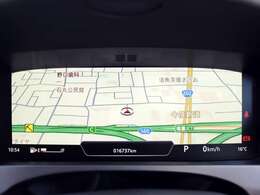 バーチャルコックピットを装備。MAPナビゲーション表示も可能です。