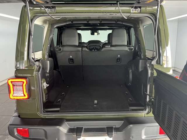 中古車だけでなく新車も多岐にわたり正規輸入車販売を行っております。全国選りすぐりの仕入ネットワークからあなたにピッタリのお車を探します！◆TEL:0078-6002-016465◆