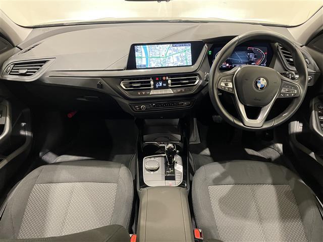 BMW、メルセデス、アウディといったドイツのプレミアムブランドをはじめとした、各種輸入車ブランドを同時に比較することができます。