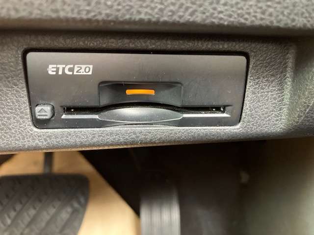 ETC2.0です。セットアップを完了してから納車となりますので、すぐにご利用頂けます。