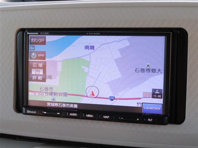 【ナビゲーション】ナビゲーションシステム装備なので不慣れな場所へのドライブも快適にして頂けます。スマホとBiuetooth接続して頂ければハンズフリーで電話の応対が可能で便利です。