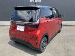 プライバシーガラスなので、中の荷物やプライバシーも保たれます。