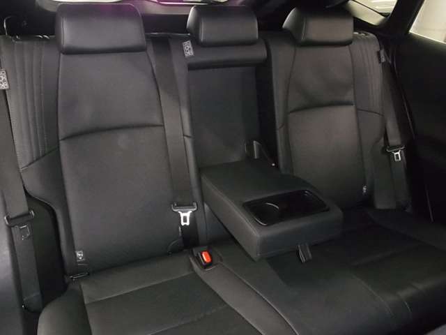 ご納車前のボディガラスコーティングも専門の業者が常駐しておりクオリティの高いコーティングを低価格にてご提供しております♪