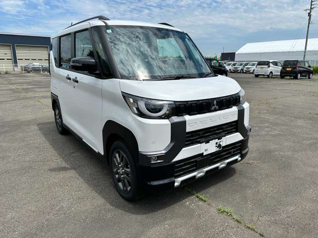 スズキ・ダイハツのサブディーラーとして全国販売優秀の実績！オールメーカーの軽届出済未使用車・中古車はもちろんのこと、コンパクトカー・エコカーなどの普通車も豊富に在庫を取り揃えています！