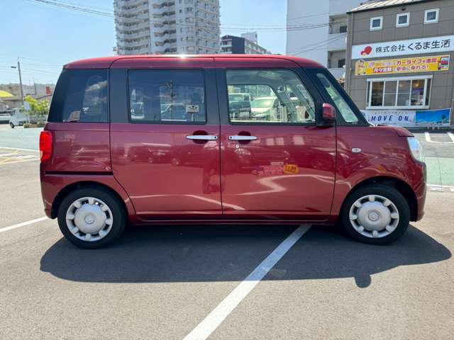 納車整備一式(法定12カ月点検)サービス！エンジンオイル交換！オイルフィルター交換！ワイパーゴム交換！キーレス電池交換は必ずサービスします。