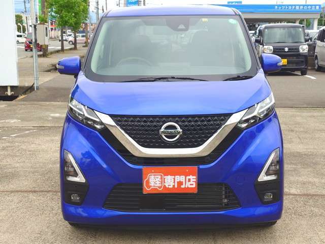 届出済未使用車なら最短1～2週間で納車できます！新車の場合は納期が平均1～2か月かかるため、軽未使用車はこのメリットでご購入される方も多いです。