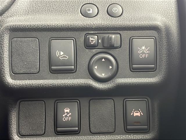 【運転席操作部】快適なドライブを楽しむための機能が装備されています！運転席から触れるので、使いやすいです！除菌プランいれていただくと、さらに清潔で安心していただけます！