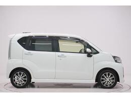 県内13店舗にて常時500台以上ダイハツ車を展示中です。見て、触って、納得のいく一台をぜひ見つけてください。