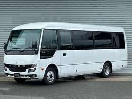 中国運輸局指定民間車検場にて国家技能資格を取得した整備士が 高い技術を持って皆様のお車を整備いたします。 普通車・大型・特殊車両など全ての車種に対応いたします。