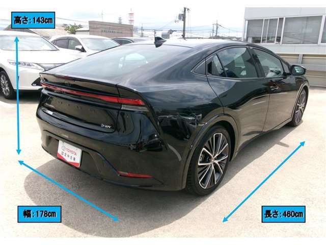 車両寸法はカタログ掲載値を参考に表示しております。オプション品などの装着により車両寸法が変更となる場合がございます。あらかじめご了承ください。