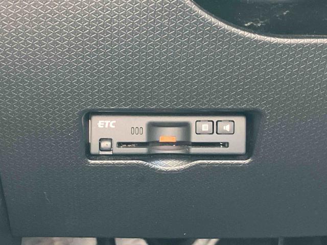 全車、お引渡し前に点検整備を行います！ご購入後も中古車保証付きです！新車時メーカー保証期間が残っている場合は保証継承も行います！※ダイハツ車12ヶ月保証、他メーカー車6ヶ月保証となります。