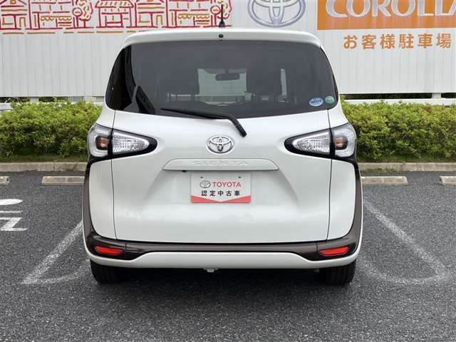 バックモニター搭載車！後方が確認でき、より安心です。駐車が苦手な方にもお勧めです♪