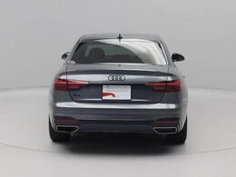 バックカメラ・前後コーナーセンサーで駐車も安心