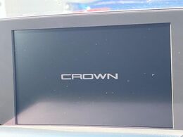【メーカー純正ナビ】インテリアに溶け込むスタイリッシュな「専用設計」メーカーナビを装備♪視認性や操作性など基本性能にも優れ、より上質なカーライフをお楽しみいただけます。