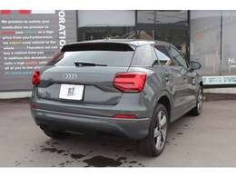 ■Audi MMIナビ地デジフルセグTV■MUSIC-BOX■DVD-VIDEO/CD■Bluetooth■SDカード×2IN■USB×2IN■AUX■バックカメラ