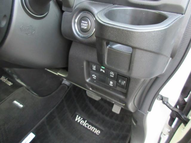 車種によってさまざまですがシンプルに統一してますよ！今は、ボタンでエンジンスタートできるお車もあるんですよ♪ぜひ体感されてみませんか？？