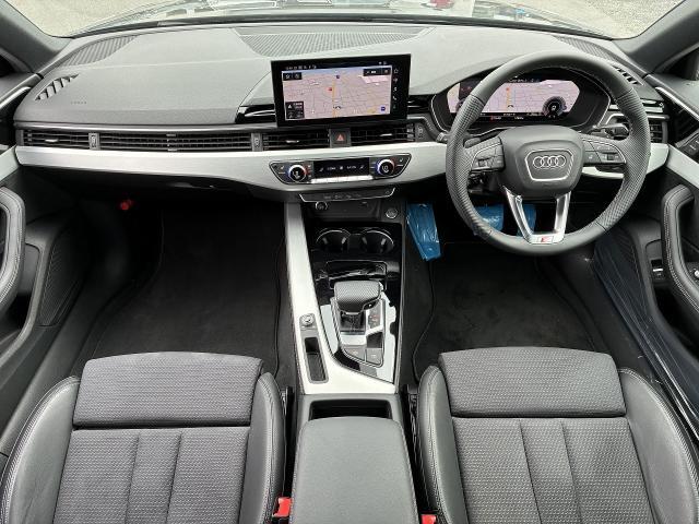 ●【認定中古車】Audi専門のテクニシャンが、100項目にもおよぶ精密な点検を実施。すべてをクリアしたAudi車のみが対象となります。