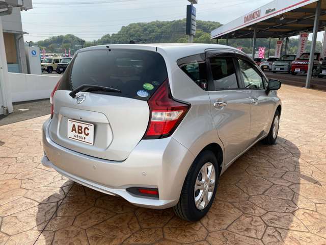なかなか他では見ない車に仕上がっています。一度ご覧いただくとそのかっこ良さが伝わりますよ。是非、見に来てください。