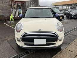 当店ホームページも是非ご覧下さい。アクセスはコチラ⇒⇒⇒ http://five-star-fukui.com/♪色々なMINIのパーツ紹介もしています。ブログも日々更新中♪