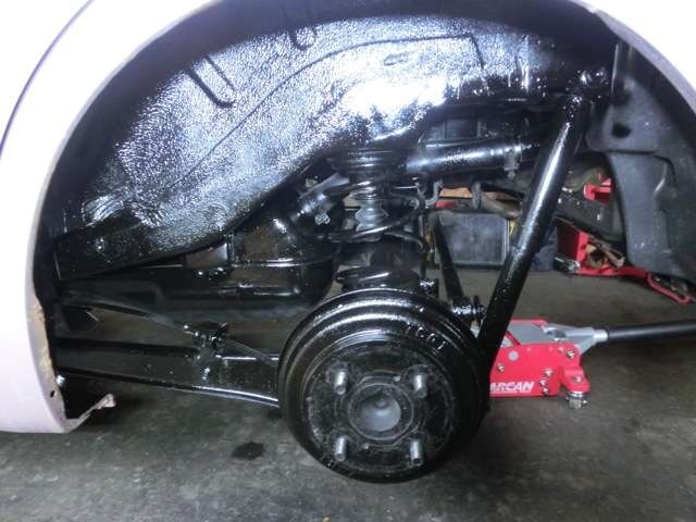 足回り　シャシー部分　を防錆します！　車検毎に塗られることをお勧めします！！