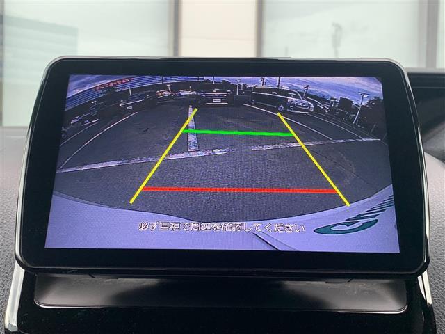 【ディスプレイオーディオ】ご自身のスマートフォンを接続すれば、「Apple CarPlay」または「Android Auto」から、スマホアプリのナビや電話、メッセージ、音楽などが楽しめます！