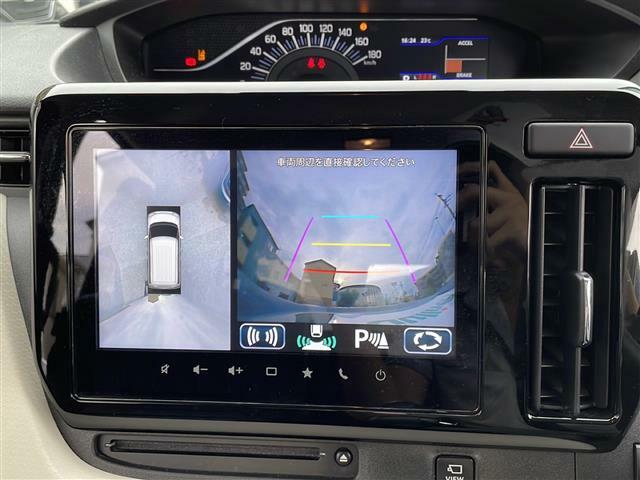【バックモニター】後ろのカメラの映像がモニターに映し出されるので、後方の見えない死角や、障害物との距離感などもしっかり安全確認することができます！