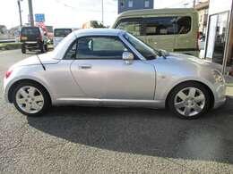 当店はランニングコストを抑え少数精鋭にて低価格にて提供しております。お手頃良質車をお探しの方！是非当店にご相談ください！