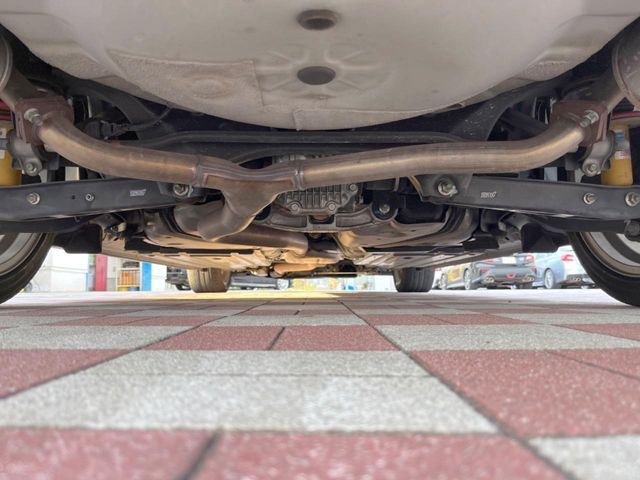 下回りがきれいなうちに、防錆加工の施工がオススメ。降雪地域はもちろん、沿岸部にお住いの方や、趣味でマリン・ウィンタースポーツをされる方に大変好評いただいております。