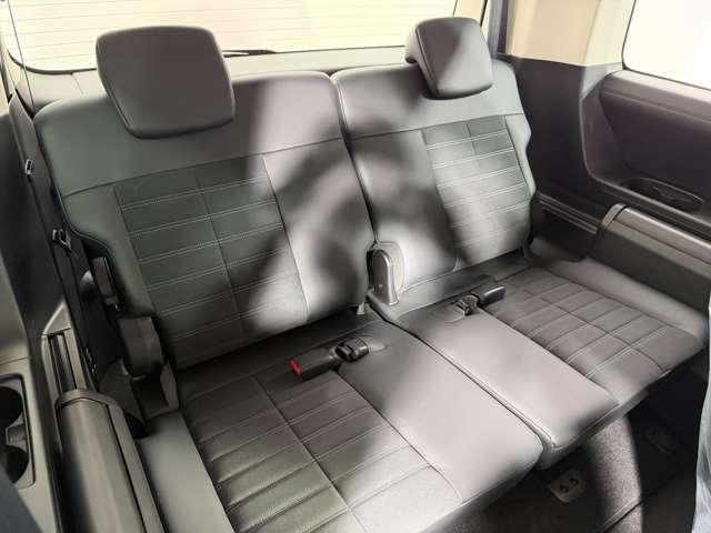 【3列目シート】【店舗にて現車の確認も頂けますので、お電話で在庫のご確認の上是非ご来店くださいませ！！