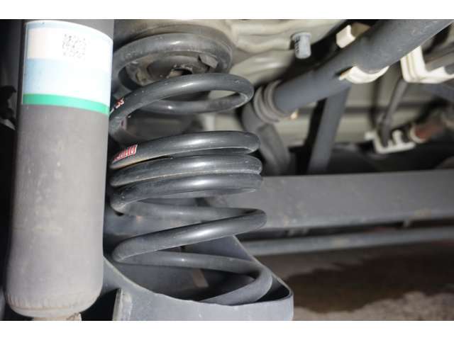 TEINのスプリングにてローダウン！！