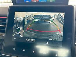 「アラウンドビューモニター」を装備で駐車が苦手な方でも安心です。
