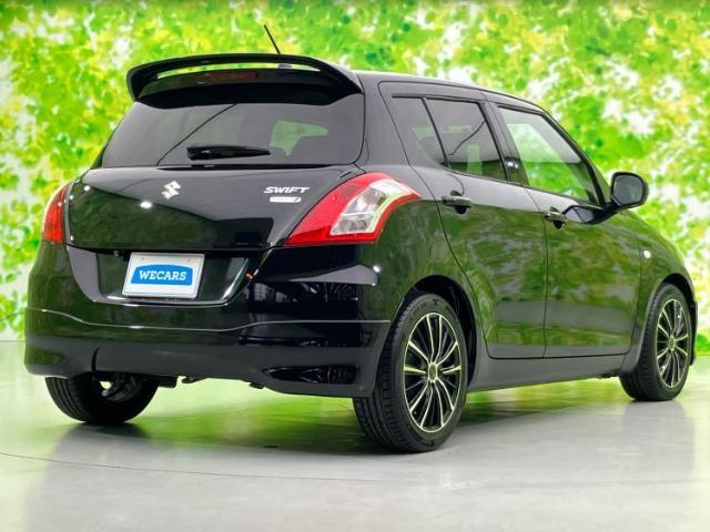 【WECARS】豊富な在庫を大画面モニターで検索可能！オプション装備や内装、タイヤの状態など細部まで御覧頂けます♪詳細はお気軽にスタッフまでお問合せ下さい。