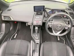 グループ総在庫数約30，000台！！全国の系列店からメーカー・車種問わずご紹介出来るので、あなたにピッタリのお車が見つかるはずです♪まずはお問い合わせ下さい☆