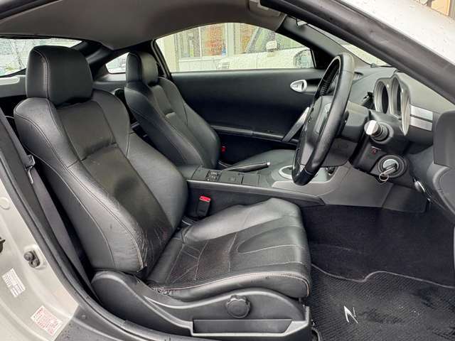 安心してお車のご検討が出来るように、ハンドル、シフトレバー、ドアノブ、インパネ等を除菌・抗菌処理を行っております。