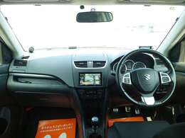 当店は9時～19時まで営業しております（定休日水曜日）ぜひご来店ください！