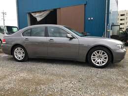 店頭展示はしておりません。ご来店の際は、事前にご連絡をお願いいたします。問合せボタンまたはカーセンサーフリーコールからご連絡いただけます