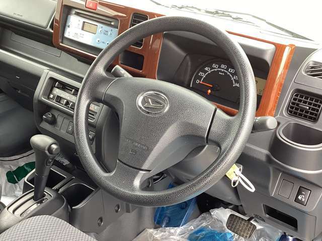 毎日でも運転したくなる造形美！細部まで作りこまれてます。是非一度座ってみてください☆