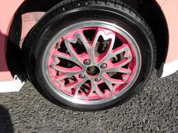 軽自動車から1BOXカーまで幅広い車種を取り揃えております。お客様のご来店をスタッフ一同、心よりお待ちしております！