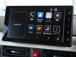 ダイハツ純正9インチディスプレイオーディオはCDプレーヤー・AM/FMチューナーとフルセグTVがご使用いただけます。お好みの音楽を聞きながらのドライブは楽しさ倍増ですね！