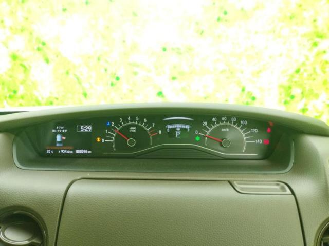 今の愛車いくらで売れるの？他社で査定して思ったより安くてショック・・・そんなお客様！是非一度WECARSの下取価格をご覧ください！お客様ができるだけお得にお乗り換えできるよう精一杯頑張ります！
