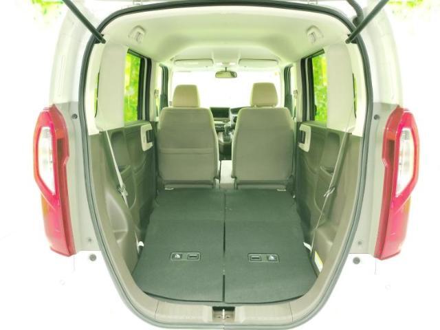 WECARS（ウィーカーズ）は全国250店舗展開！お客様が安心してカーライフをお楽しみいただけるよう社員一同心を込めてサポートいたします。