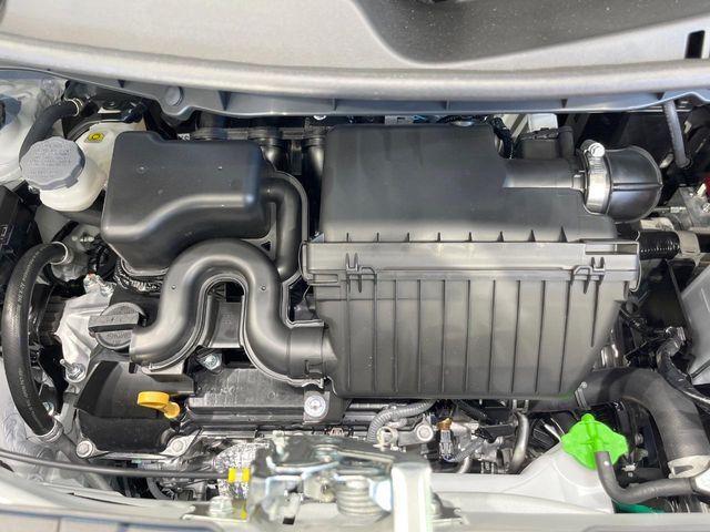 親切・丁寧な専門メカニックスタッフが応対！・車検・点検整備・事故等の修理などアフターサービスも安心。お車のカスタマイズもネクステージのサービススタッフまでご相談ください！