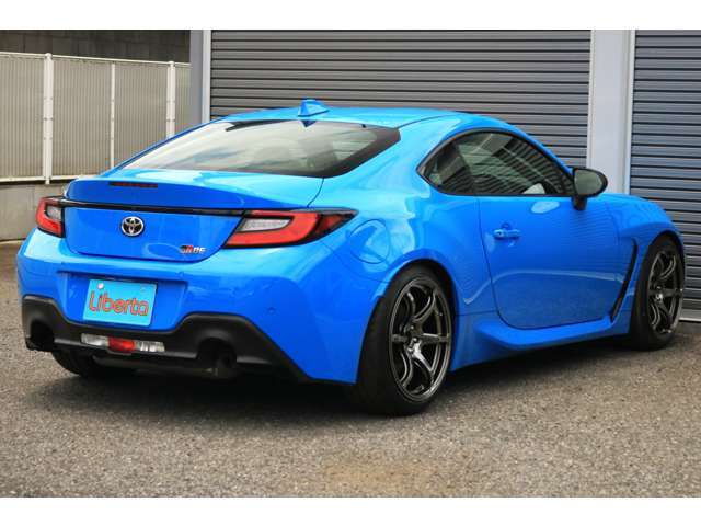 TOYOTA GAZOO Racing GR86/BRZ Cupのワンメイクレースに参戦が可能な特別仕様の一台となっております！！