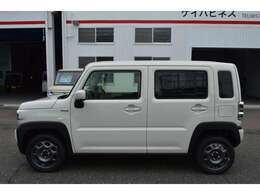 当店の在庫車両の多くは第三者機関(JAAA)の鑑定を受けています。鑑定書から車両状態を確認することができますので、お尋ねください。