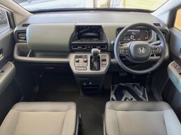 グループ総在庫数約30，000台！！全国の系列店からメーカー・車種問わずご紹介出来るので、あなたにピッタリのお車が見つかるはずです♪まずはお問い合わせ下さい☆