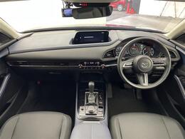 ◆商談ルームには「キッズスペース」を完備しています。DVD、ブロック、絵本、おままごとセット。お子様連れでも、ゆっくりとお車をお選びいただけます！