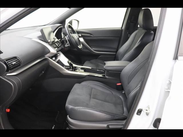 現在、展示してないお車も全国の提携オークションから仕入れ可能です！ルーミー、ラパン、フリード、BRZ、ロードスター、シャトル、フィット、アルファード、セレナ、タント、ジムニー、ノート、ヴォクシー