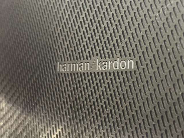 harman/kardonサラウンドシステムを装備！臨場感溢れる室内音響を実現しています。地上デジタルなども車種別設計されたチューニングで最適な音響を実現しています。